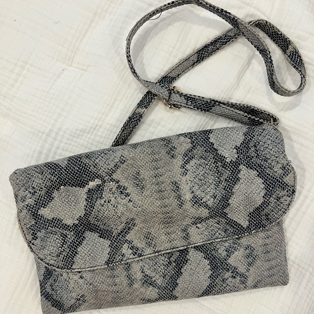 Street Level Faux Snake Skin Shoulder Bag